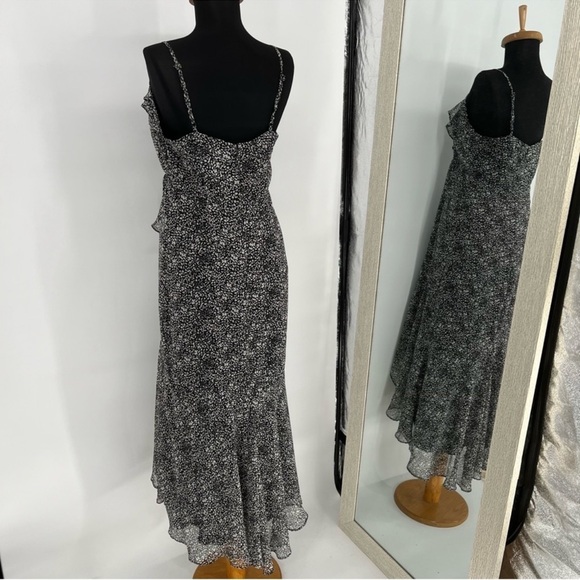 Reposh Express Dress Slip Ruffle Small - Picture 5 of 5